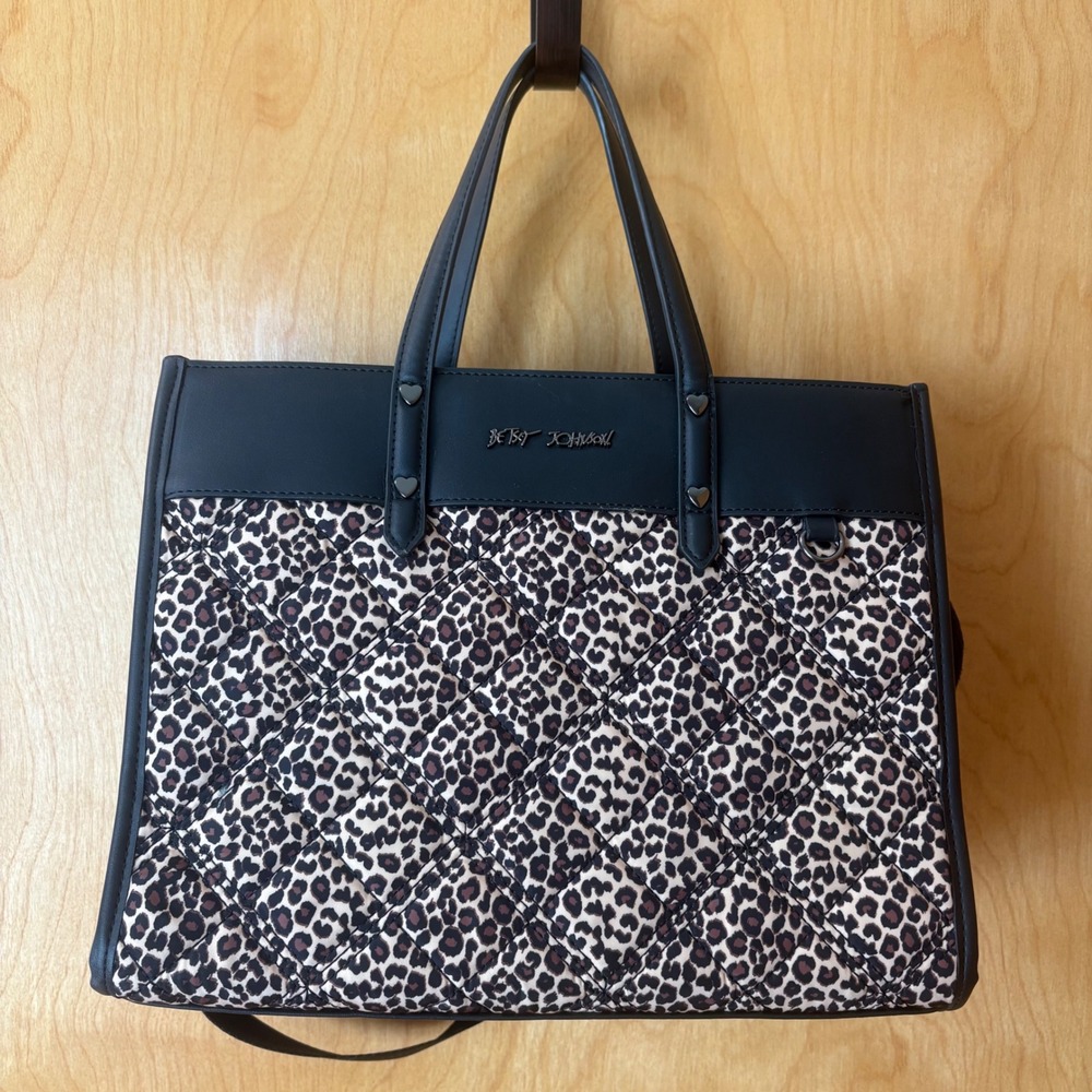 Betsey Johnson Tote Bag Womens OS Black Leopard Quilted Faux Fur Heart Charm